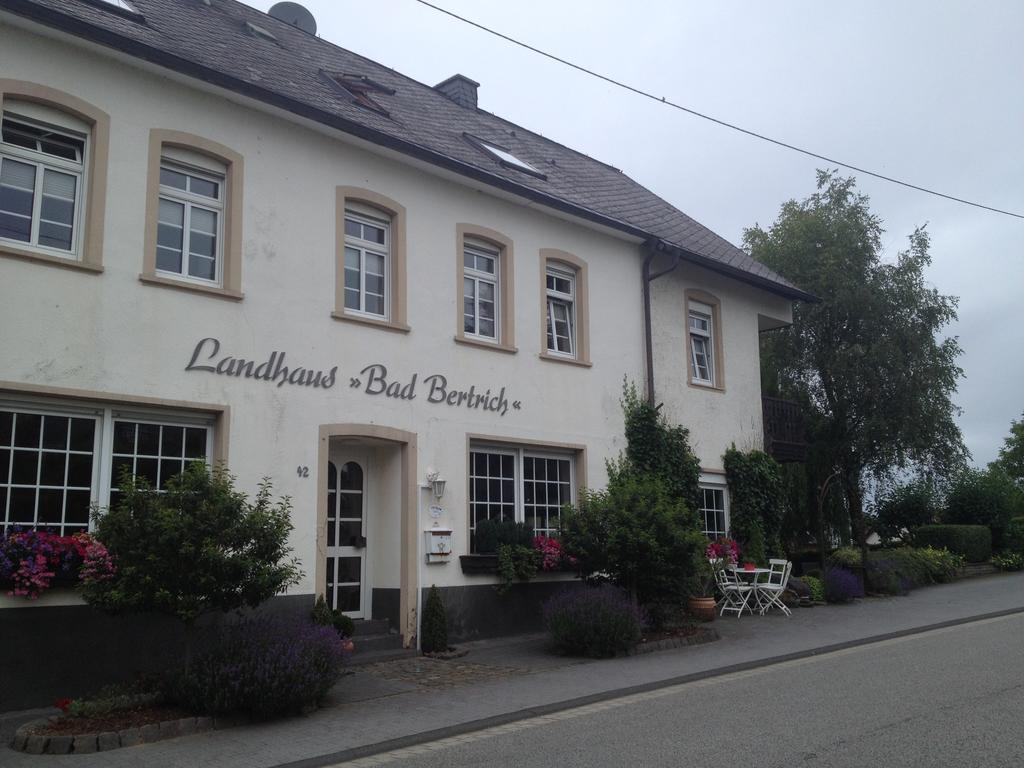 Landhaus Bad Bertrich Εξωτερικό φωτογραφία